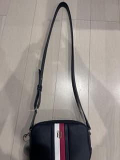 TOMMY HILFIGER ショルダーバッグ トミーヒルフィガーのサムネイル