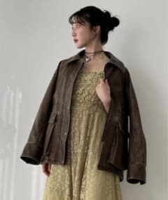 LILY BROWN リリーブラウン　バリエーションドロストオーバージャケットのサムネイル