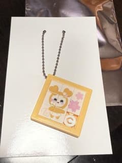 TWICE E賞 パズルキーホルダーのサムネイル