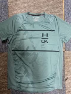 アンダーアーマーtシャツのサムネイル