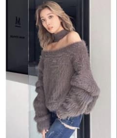 GYDA シャギーニット オフショル トップスのサムネイル