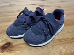 zara baby スニーカーのサムネイル