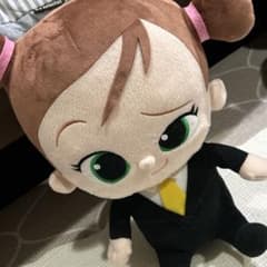 보스 베이비 티나 봉제인형 캐릭터 정장 차림