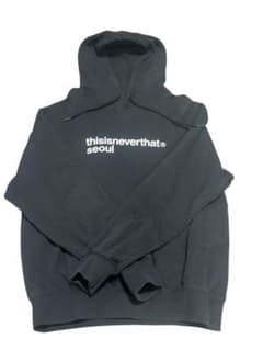 韓国 限定品 thisisneverthat ブラックパーカー2014 Mサイズ - メルカリ