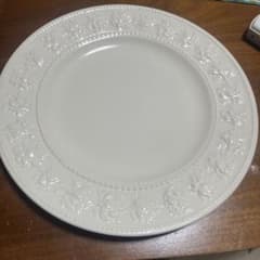 WEDGWOOD FESTIVITY IVORY プレートのサムネイル