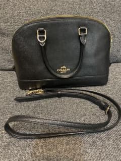 COACH コーチ ショルダーバッグのサムネイル