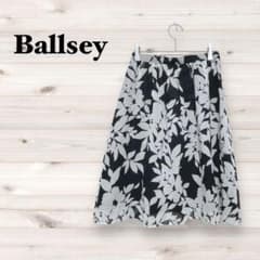 ボールジィ【XS】シアーフレアスカート 花柄 透け感 オフィスカジュアル 綺麗め