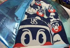 ヤクルトの傘のサムネイル