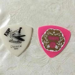 L'Arc-en-Ciel tetsu VAMPS ピックのサムネイル
