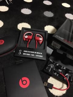 AIRI様専用   beats イヤホンのサムネイル