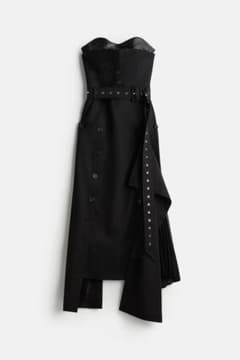 rokh h&m レザーブラ付きベアトップワンピースのサムネイル