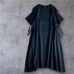 美品　Gauze# レイヤード風サイドリボン ワンピース ネイビーのサムネイル