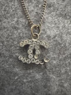 は*つ様 CHANEL ロゴペンダントネックレス　付属品無しのサムネイル
