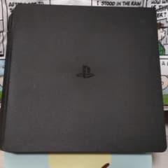 PlayStation®4 ジェット・ブラック  CUH-2000Bのサムネイル