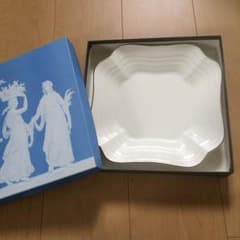 再値下げしました！ウェッジウッド 皿 プレート 白のサムネイル