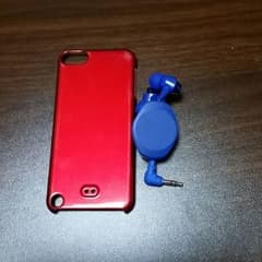 iPodtouchケース＆イヤホンのサムネイル