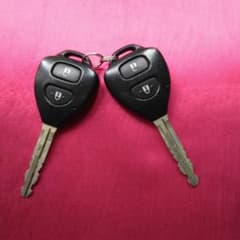 TOYOTA トヨタ キーレスエントリー 2個セットのサムネイル