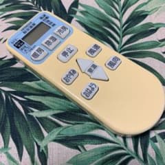 HITACHI  エアコン  リモコンのサムネイル