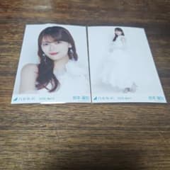 乃木坂46　生写真　紅白衣装2025 岩本蓮加　ヨリ　ヒキのサムネイル