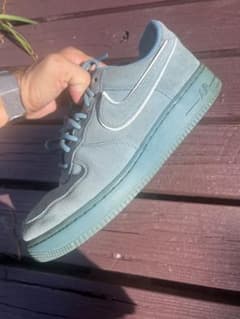 た*ざ様 NIKE AIR FORCE 1 スエード ライトブルーのサムネイル