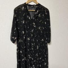 花柄シャツワンピース Mサイズ ブラックのサムネイル