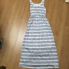ロングワンピースのサムネイル