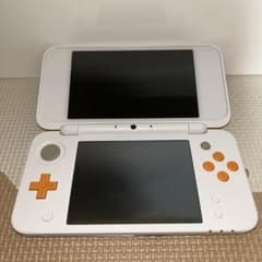 任天堂 Newニンテンドー2DS LL ホワイト×オレンジ