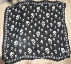 ALEXANDER MCQUEEN スカルストール ブラック - メルカリ