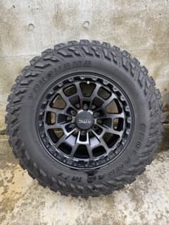 kmcサミット718 265/70r17 ジオランダーMTタイヤホイールセット - メルカリ