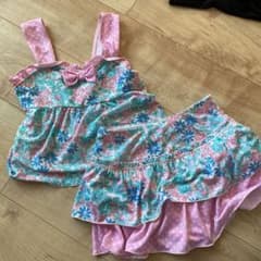 セパレート水着 女の子のサムネイル