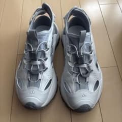 adidas 스포츠 샌들 화이트 그레이 24.5