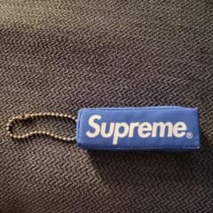 Supreme 青 リフレクター　パフィキーチェーンのサムネイル