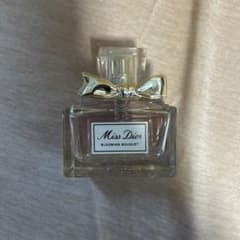 Miss Dior Blooming Bouquet 香水のサムネイル