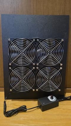 ハイエースに本気の換気扇！USB電源とは違う100Vのハイパワー 訳あり 