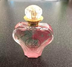 専用、伊藤千晃プロデュース香水 julietのサムネイル