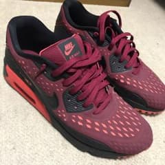NIKE エアマックスのサムネイル