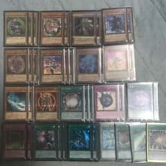 遊戯王 デッキ ブラックマジシャンのサムネイル