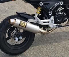 [100km未満]ヨシムラ グロム JC92 GP-MAGNUMサイクロンのサムネイル