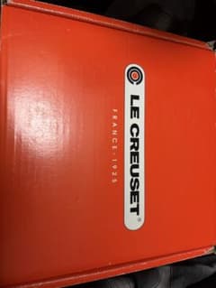 【未使用】LE CREUSET ル・クルーゼ 鍋 ピンクのサムネイル