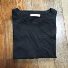 黒の無地Ｔシャツのサムネイル
