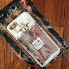 メルカリ最安値！iPhone7カバーのサムネイル
