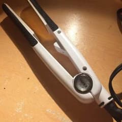 ヘアアイロンのサムネイル