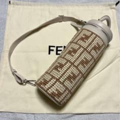 Fendi ショルダーバッグ　porta bottiglia crochetのサムネイル