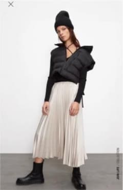 新品未使用試着のみzaraパネルスカートのサムネイル