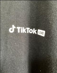 Tiktok超レア新品未開封未用ロゴTシャツブラックのサムネイル