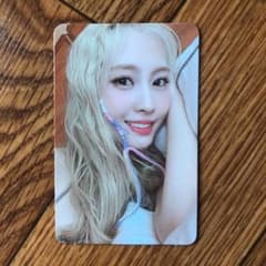 TWICE More&More トレカ モモのサムネイル