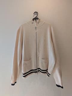 Matin Kim Lサイズ クリーム色 ジップアップセーターのサムネイル