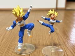 ガシャポンHGドラゴンボールZ 精神と時の部屋　悟空・悟飯　親子のサムネイル
