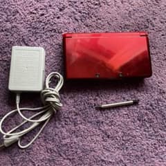 【佐藤様専用】ニンテンドー3DS レッドのサムネイル