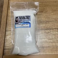 バリ島 クサンバ村 天日塩 230g - メルカリ
